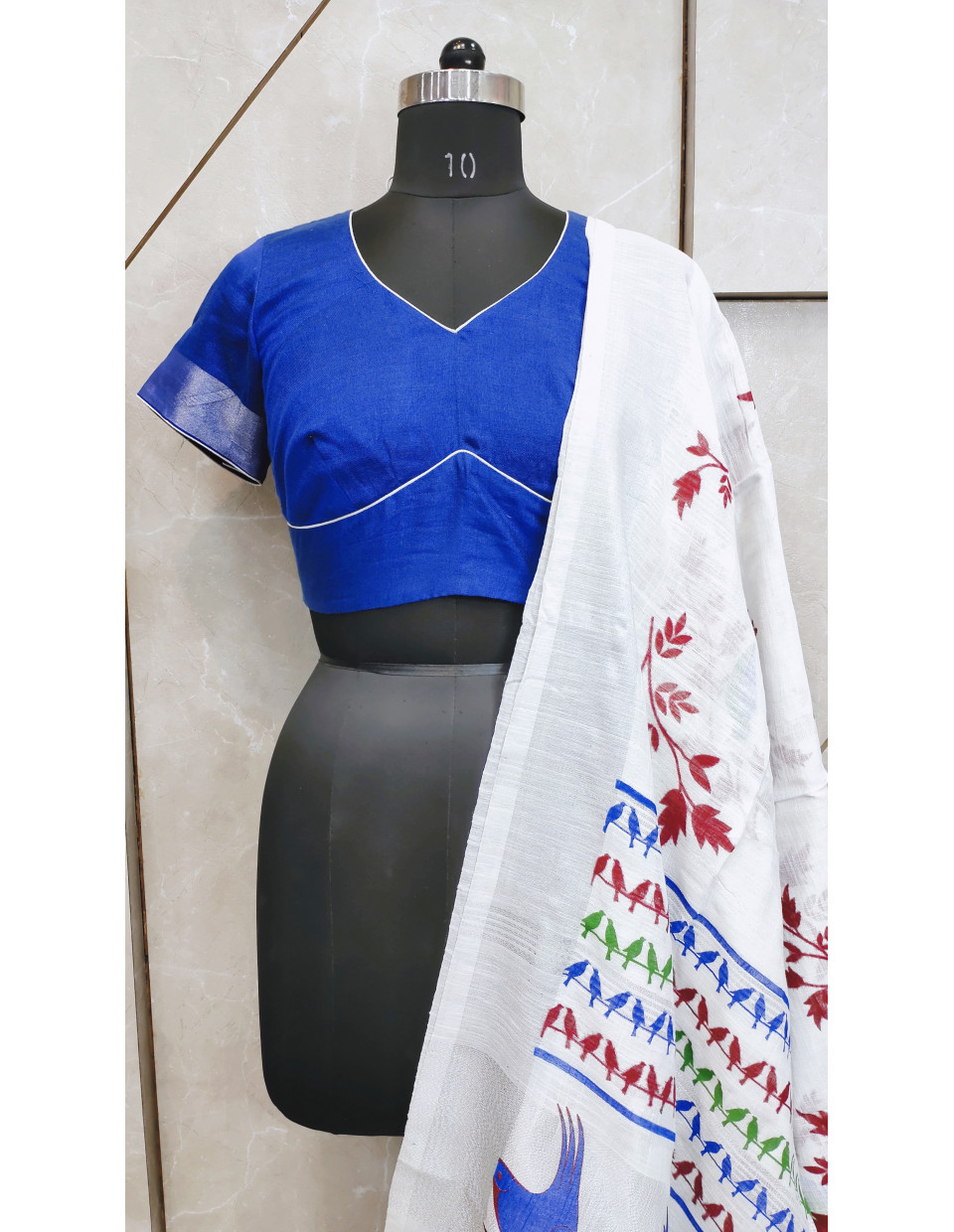 V Neck Designer Blouse (KRBL681) V Neck Designer Blouse (KRBL681)